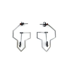 Load image into Gallery viewer, Point Pendulum Hoops

