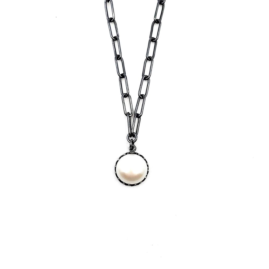 Oval Chain with Pearl Pendant