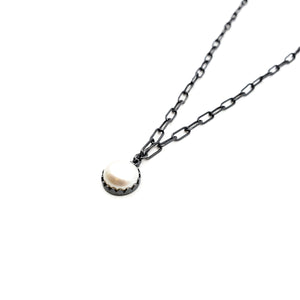 Oval Chain with Pearl Pendant