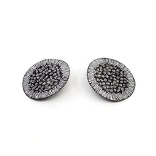 Load image into Gallery viewer, Disc Earring Black and White Triple Dash + Arc
