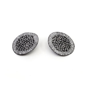 Disc Earring Black and White Triple Dash + Arc